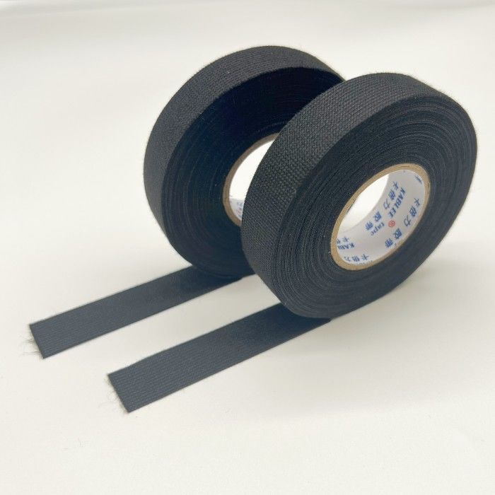Taśma izolacyjna z polaru tłumiącego hałas Trwały czarny kolor 25 mm 32 mm 38 mm Szerokość